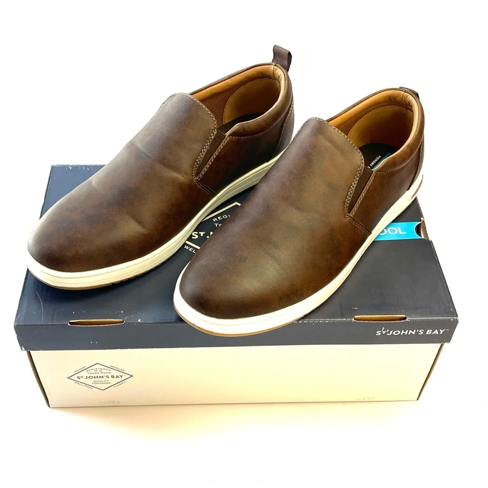 ST JOHN’S BAY DRY+COOL MEMORY FOAM LOAFERS